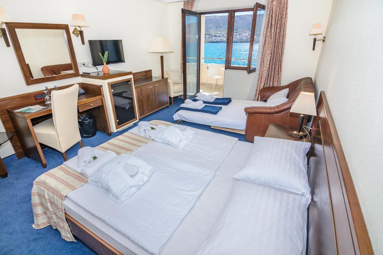 Family Hotel Pagus Pag Town Eksteriør bilde