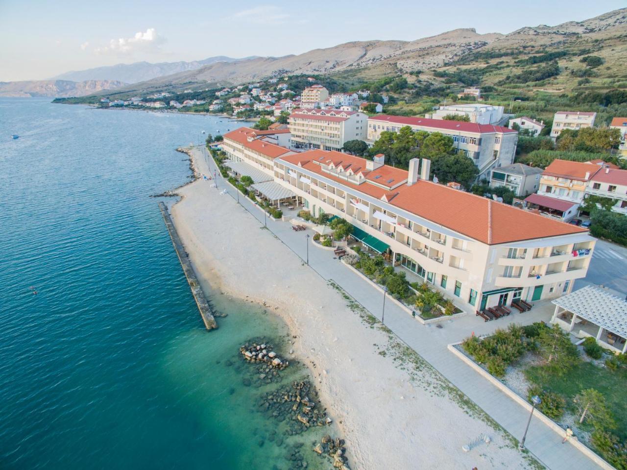 Family Hotel Pagus Pag Town Eksteriør bilde